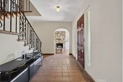 6604 Valmont Street, Tujunga, CA 91042 - Photo 28