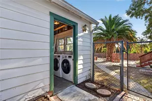 6604 Valmont St, Tujunga, CA 91042 - Photo 10