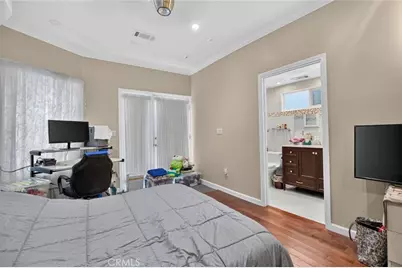 787 Terrace 49, Los Angeles, CA 90042 - Photo 20