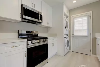10935 Nassau Avenue, Sunland, CA 91040 - Photo 12