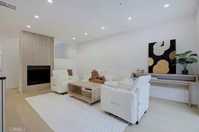 15044 Nordhoff Street #8, North Hills, CA 91343 - Photo 2