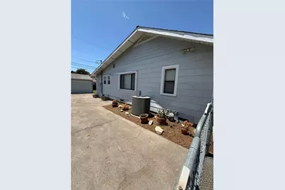 436 W Elk Avenue, Glendale, CA 91204 - Photo 4