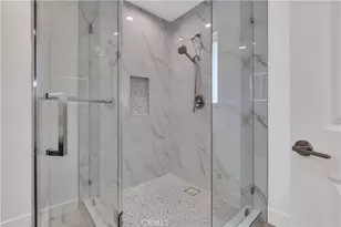 828 E Fairmount Rd, Burbank, CA 91501 - Photo 8