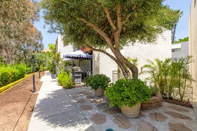 7759 Via Capri, Burbank, CA 91504 - Photo 1