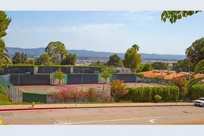 7759 Via Capri, Burbank, CA 91504 - Photo 54