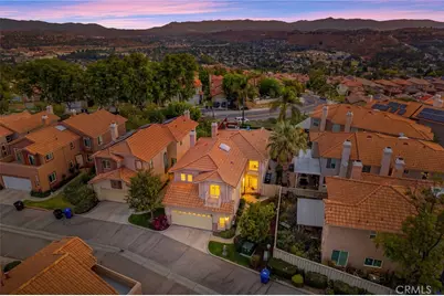 18541 Olympian Court, Canyon Country, CA 91351 - Photo 4
