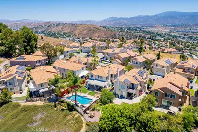 18541 Olympian Court, Canyon Country, CA 91351 - Photo 46