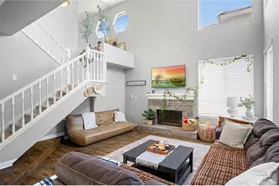 18541 Olympian Court, Canyon Country, CA 91351 - Photo 6