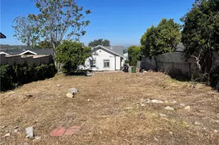 10558 Las Lunitas Ave, Tujunga, CA 91042 - Photo 6