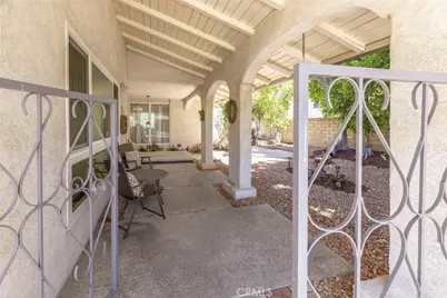 11801 Thunderbird Avenue, Porter Ranch, CA 91326 - Photo 4