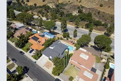 11801 Thunderbird Avenue, Porter Ranch, CA 91326 - Photo 52