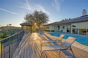 1625 Oakengate Dr, Glendale, CA 91207 - Photo 4