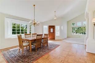 1005 Shoal Creek Ct, Simi Valley, CA 93065 - Photo 4