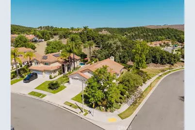 1005 Shoal Creek Court, Simi Valley, CA 93065 - Photo 38