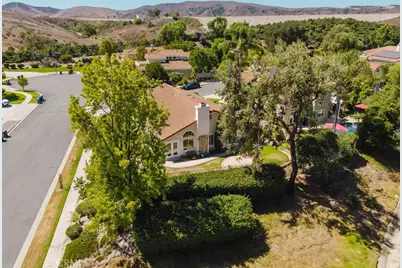 1005 Shoal Creek Court, Simi Valley, CA 93065 - Photo 42