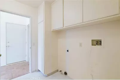 1005 Shoal Creek Court, Simi Valley, CA 93065 - Photo 30