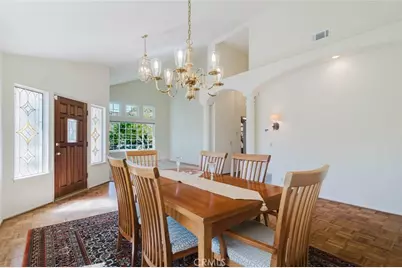 1005 Shoal Creek Court, Simi Valley, CA 93065 - Photo 6