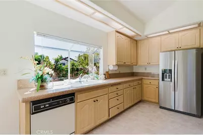 1005 Shoal Creek Court, Simi Valley, CA 93065 - Photo 18