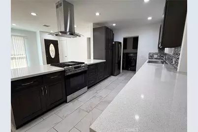 7112 Teesdale, Los Angeles, CA 91605 - Photo 4