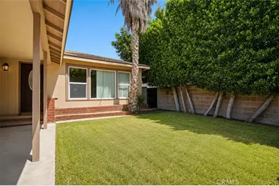 7112 Teesdale, Los Angeles, CA 91605 - Photo 2