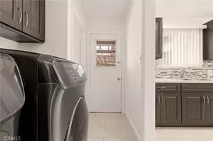 7112 Teesdale, Los Angeles, CA 91605 - Photo 10