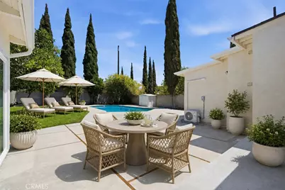 11215 Lull, Los Angeles, CA 91352 - Photo 6