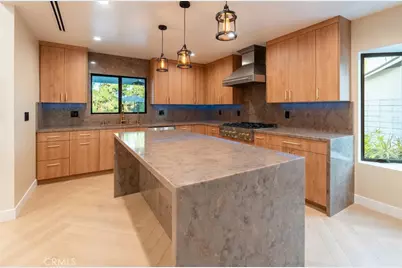 16740 Knollwood, Granada Hills, CA 91344 - Photo 38