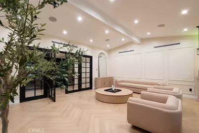 16740 Knollwood, Granada Hills, CA 91344 - Photo 8