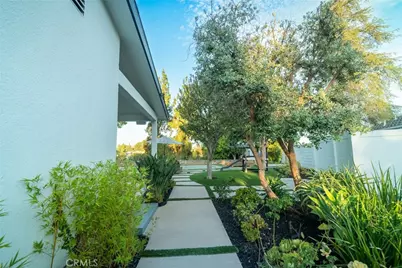 16740 Knollwood, Granada Hills, CA 91344 - Photo 44