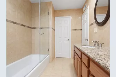 7044 Mammoth Avenue, Van Nuys, CA 91405 - Photo 10