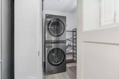 2061 Bellevue Drive, Glendale, CA 91201 - Photo 18