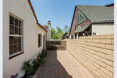 2061 Bellevue Drive, Glendale, CA 91201 - Photo 28