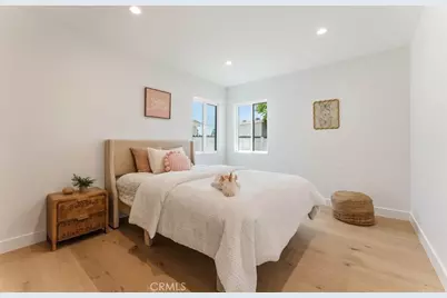 8133 Brimfield Avenue, Panorama City, CA 91402 - Photo 32