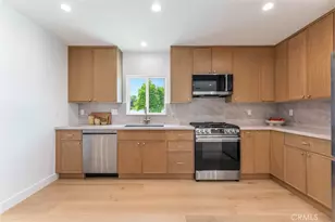 8133 Brimfield Ave, Panorama City, CA 91402 - Photo 16