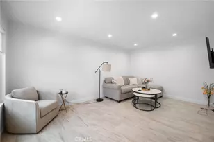 251 W Dryden St, Glendale, CA 91202 - Photo 16