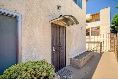 251 W Dryden Street #5, Glendale, CA 91202 - Photo 2