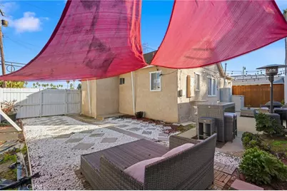 2005 Phelan Lane, Redondo Beach, CA 90278 - Photo 24