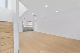 6036 Hazelhurst, North Hollywood, CA 91606 - Photo 8