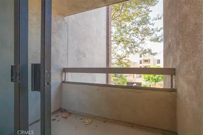 460 Oak Street #203, Glendale, CA 91204 - Photo 22