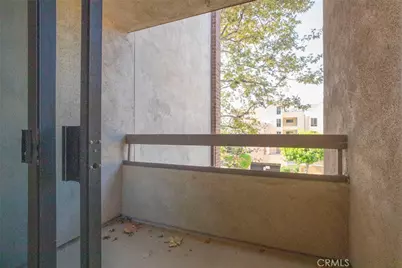 460 Oak Street #203, Glendale, CA 91204 - Photo 18