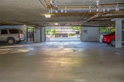 460 Oak Street #203, Glendale, CA 91204 - Photo 26