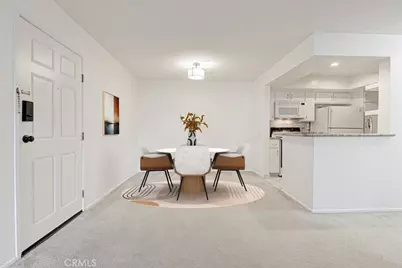 460 Oak Street #203, Glendale, CA 91204 - Photo 6