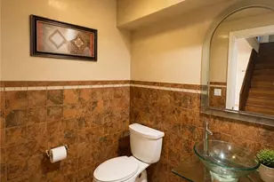 2318 N Fairview St, Burbank, CA 91504 - Photo 12