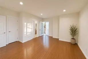 2318 N Fairview St, Burbank, CA 91504 - Photo 16