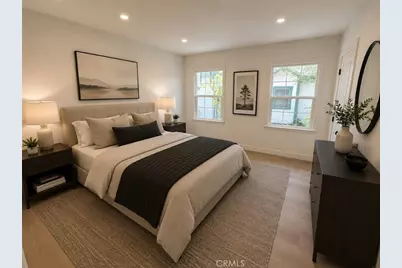 611 S Sunset Canyon, Burbank, CA 91501 - Photo 8