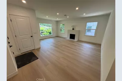 611 S Sunset Canyon, Burbank, CA 91501 - Photo 22