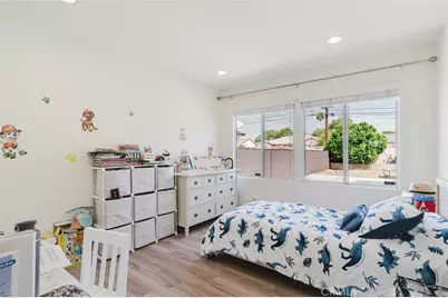 16001 Tulsa Street, Granada Hills, CA 91344 - Photo 16
