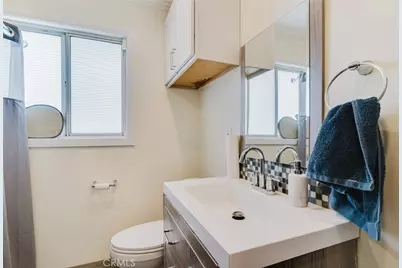 16001 Tulsa Street, Granada Hills, CA 91344 - Photo 18