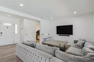 16001 Tulsa St, Granada Hills, CA 91344 - Photo 4