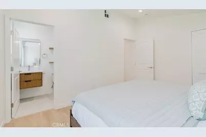 13243 Calcutta Street, Sylmar, CA 91342 - Photo 20